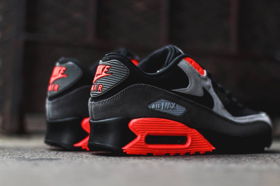 nik3 air max 90